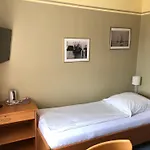 Hotel Garni Hotel-pension Holum