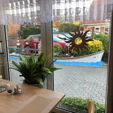 Garni Hotel-pension Holum * Neuharlingersiel