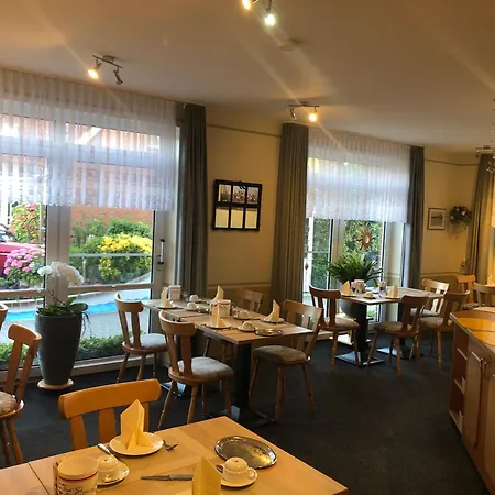 Garni Hotel-pension Holum Hotel Neuharlingersiel