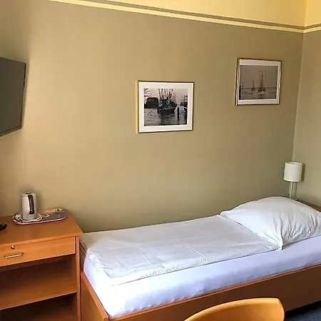 Garni Hotel-pension Holum Hotel *